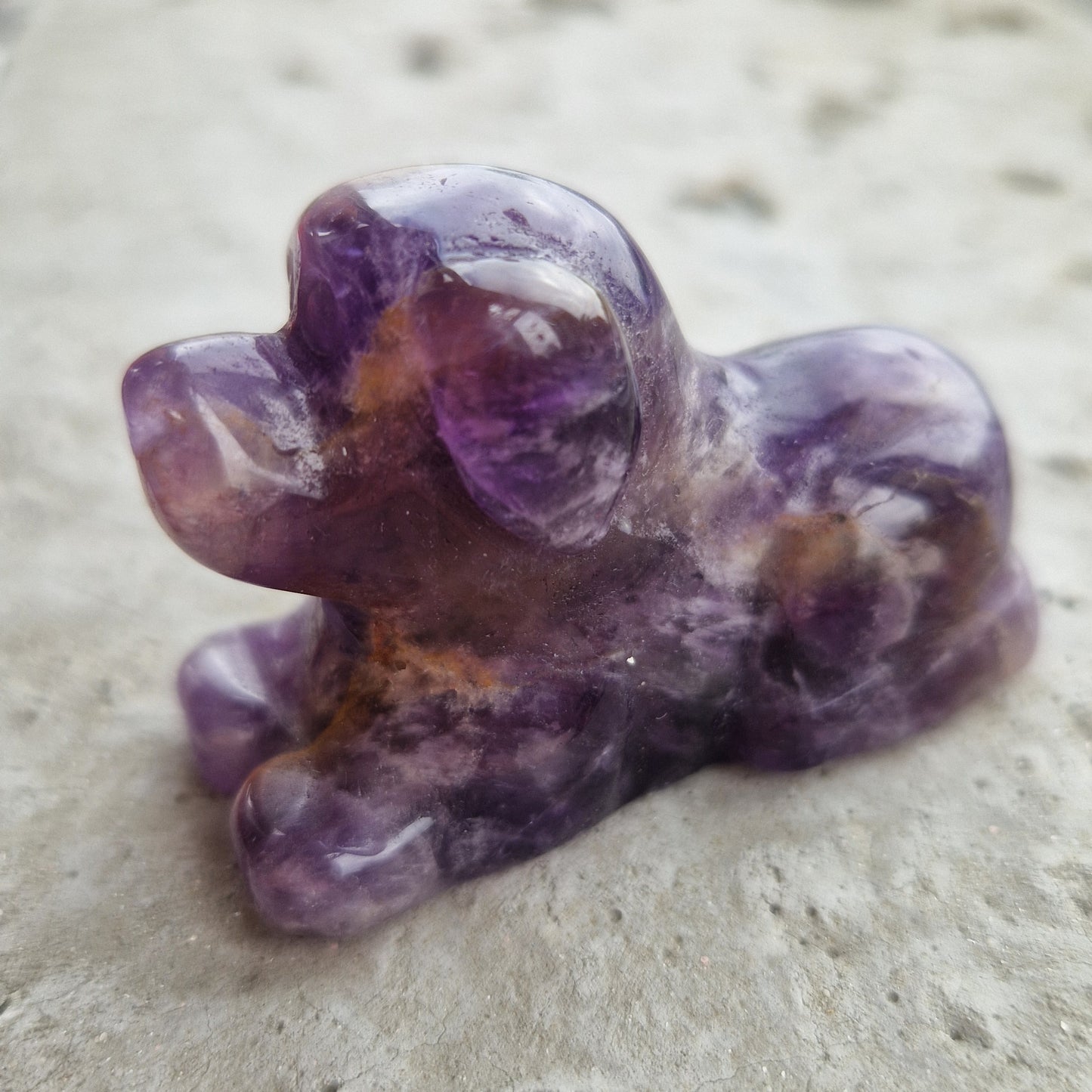 Bio-resonance imprinted amethyst crystal dog for emotional healing