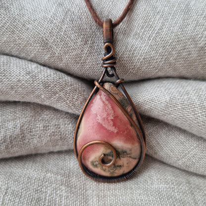 Bio-resonance energy infused necklace