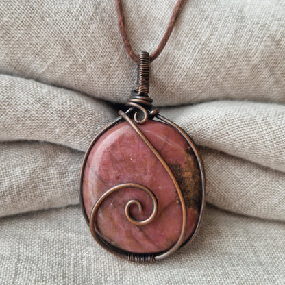 Rhodonite pendant remembrance crystal for navigating loss